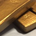 Do all gold bars have serial numbers?